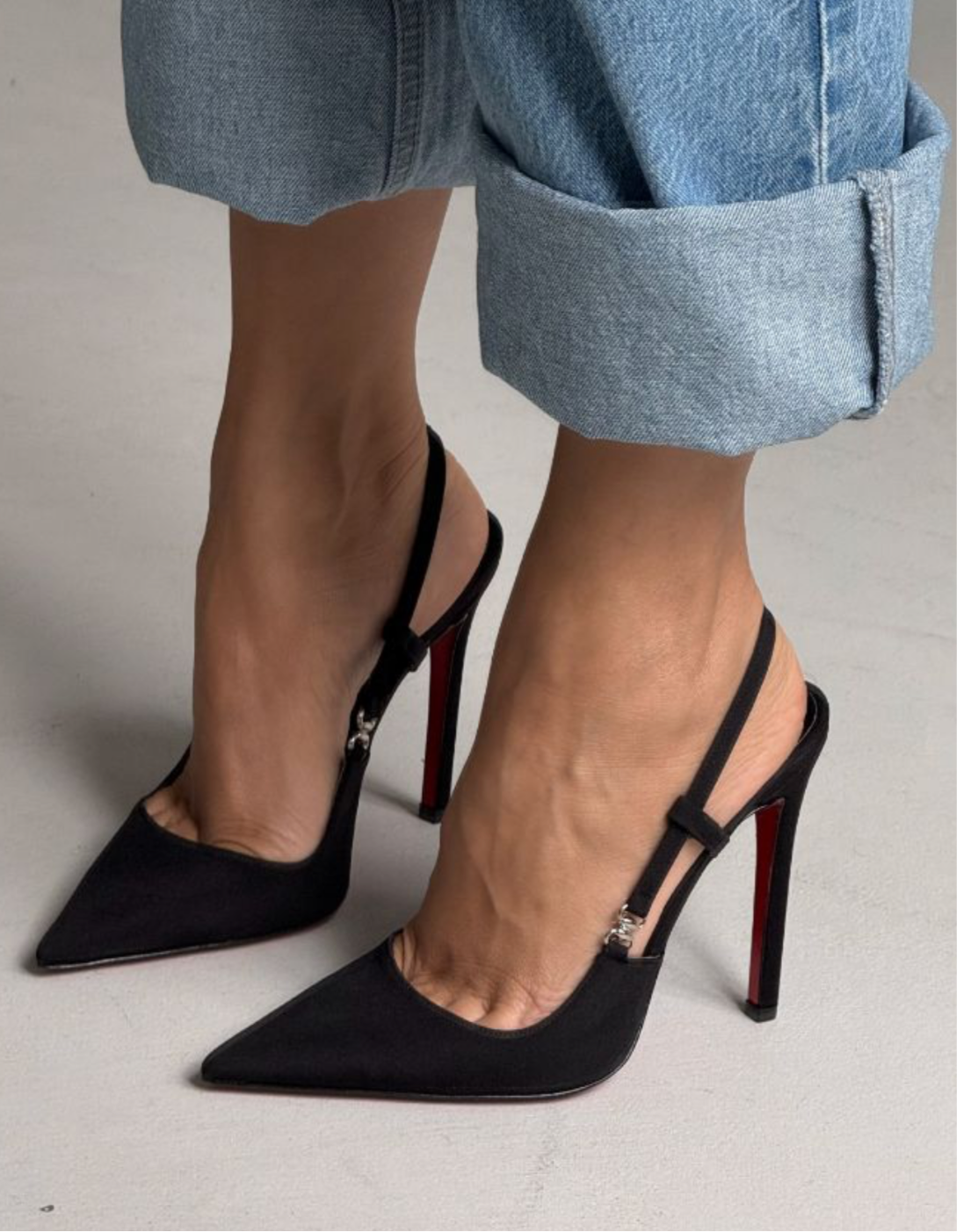 Classy Black 10cms Pump