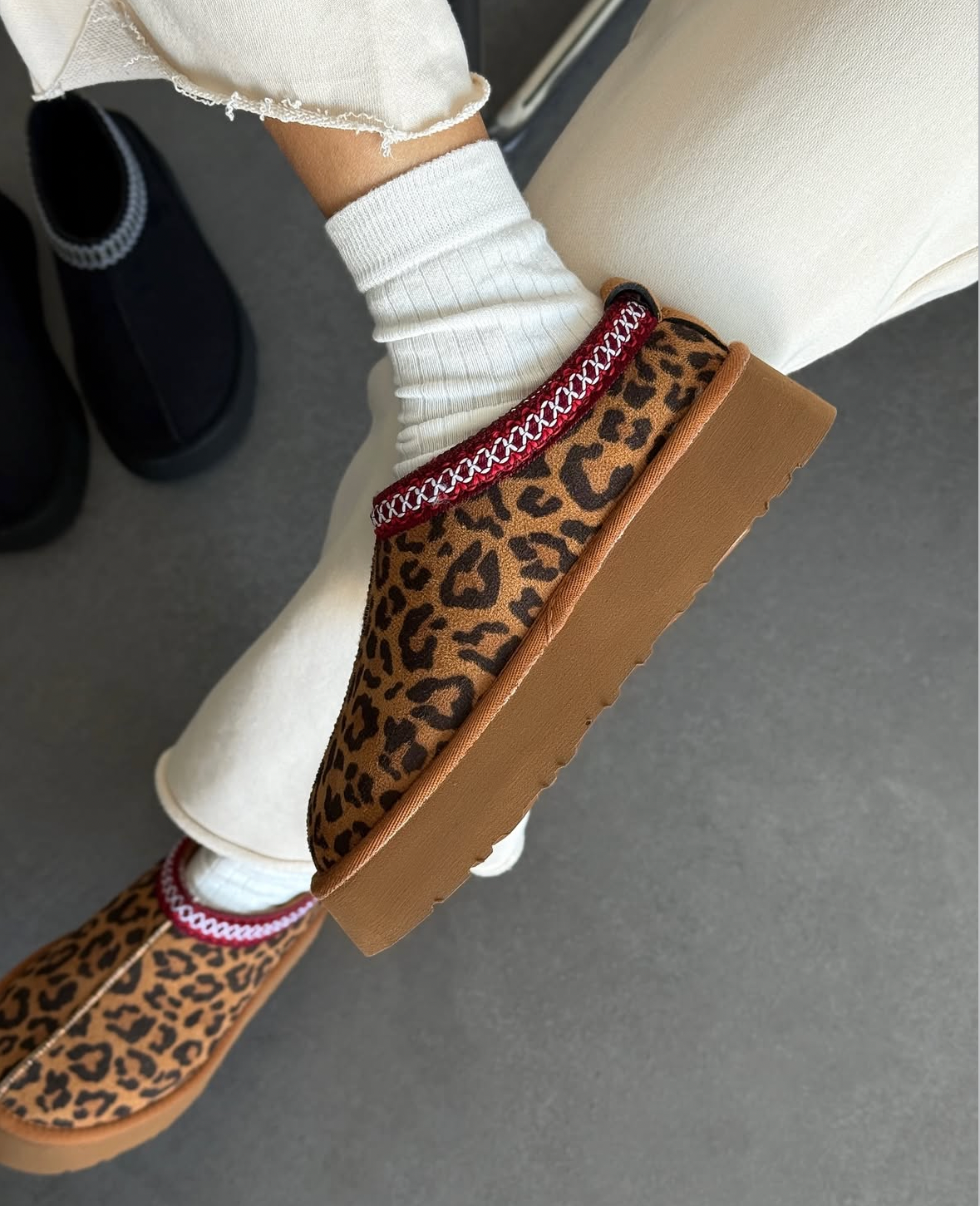 Leopard Print Platform Slippers